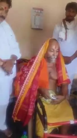 मौनी बाबा आश्रम में भगवान श्री परशुराम की लगाई जाएगी 51 फिट की प्रतिमा
 
अखिल भारतीय ब्राम्हण सभा के प्रदेश अध्यक्ष राजेश दुबे ने किया भूमिपूजन