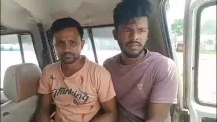 শান্তিপুর: নবলা পঞ্চায়েতের এক সদস্যা কে হুমকি ও তার স্বামীকে মারধরের অভিযোগ,ফুলিয়া থেকে গ্রেফতার 2 অভিযুক্ত