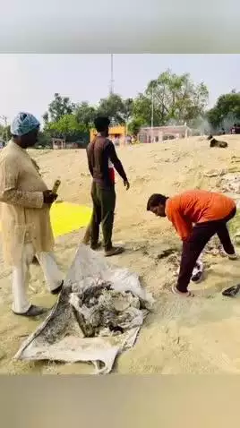 सुल्तानपुर: विश्व हिन्दु महासंघ ने गोमती मित्रों के संग मिलकर किया श्रमदान