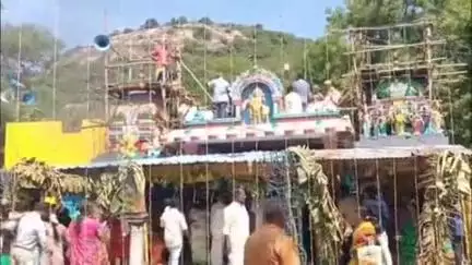 கே.வி.குப்பம்: குக்கலபள்ளியில் ஆயிரம் ஆண்டுகள் பழமை வாய்ந்த கால பைரவர் ஆலய குடமுழுக்கு விழா விமர்சையாக நடைபெற்றது
