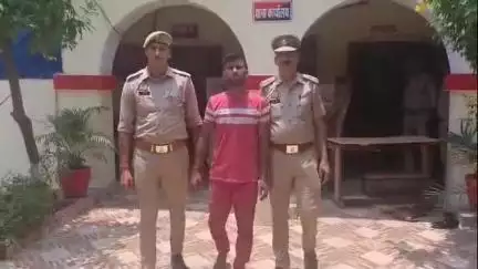 तिलहर: कटरा पुलिस ने राजश्री फैक्ट्री के पहले से अभियुक्त को तमंचा और कारतूस के साथ गिरफ्तार किया, भेजा जेल