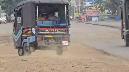 सिवनी: नगर की मॉडल रॉड निर्माण के लिए कई पेड़ो को काटे जाने के बाद भी नही हुआ वृक्षारोपण, शहर वासीयो में आक्रोश
#jansamasya