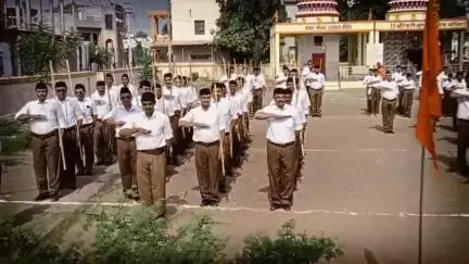 मालेगाव: मालेगावी राष्ट्रीय स्वयंसेवक संघाचे पथसंचलन, हिंदू साम्राज्य दिनानिमित्त पथसंचालनाचे आयोजन