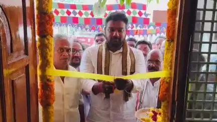 తాడేపల్లిగూడెం: యాగర్లపల్లిలో కమ్యూనిటీ పారా మెడికల్స్, పీఎంపీ అసోసియేషన్ కార్యాలయాన్ని ప్రారంభించిన ఎమ్మెల్యే తనయుడు బొలిశెట్టి రాజేష్