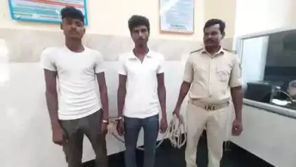 बिहार: मानपुर थाना पुलिस ने गोंगड़ी पर गांव से न्यायालय के दो वारंटियों को किया गिरफ्तार