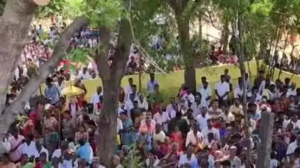 பண்ருட்டி: திருவதிகை சுப்பிரமணிய சுவாமி திருக்கோவில் மகா கும்பாபிஷேகம் நடைபெற்றது, ஏராளமான பக்தர்கள் கலந்து கொண்டனர்