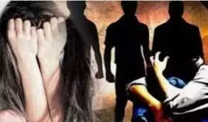 శ్రీసత్యసాయి జిల్లాలో బాలికపై అత్యాచారం చేసి వాట్సప్‌ గ్రూప్‌లో వీడియో షేర్‌.. 6 నెలలు 13 మంది అఘాయిత్యం