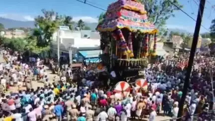 இராஜபாளையம்: தேவதானத்தில் வைகாசி விசாக திருவிழாவை முன்னிட்டு திருத்தேரோட்டம் 2000க்கும் மேற்பட்டோர்  பங்கேற்பு