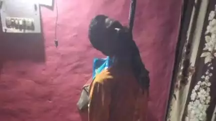 बालाघाट: ग्राम पंचायत भरवेली के वार्ड 14 में युवक का शव फांसी पर लटका मिला, पुलिस जांच में जुटी