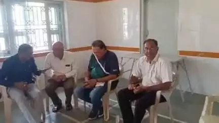 ગીર ગઢડા: ગીરગઢડા ખાતે જલારામ વાડીમા આજરોજ વિનામુલ્ય આઇ વી એફ નિદાન કેમ્પ નુ ભવ્ય આયોજન કરાયુ આપી પ્રતીક્રીયા.