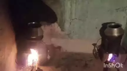 अजयगढ़: ग्राम पंचायत सिंहपुर में आबकारी विभाग ने 64 लीटर महुआ शराब के साथ एक आरोपी को गिरफ्तार किया