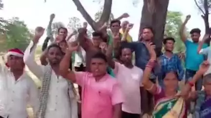 କଣ୍ଟାବାଞ୍ଜି: ସାଲେପଡା ରେ ପୋଲ ରେ ବ୍ରିଜ ନଥିବା ଯୋଗୁଁ ସମସ୍ୟା ଭୋଗୁଛନ୍ତି ଅଞ୍ଚଳବାସୀ# jansamasya