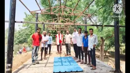 कसडोल: कसडोल नगर पंचायत अध्यक्ष और पार्षदों ने वार्ड 07 में बन रहे महतारी घाट का आकस्मिक निरीक्षण किया