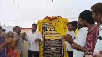 18 గ్రామాల్లో సమాంతరంగా అభివృద్ధి కార్యక్రమాలు : పెనుబర్తిలో ఎమ్మెల్యే కోటంరెడ్డి