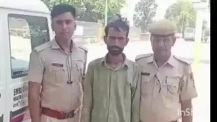 सरमथुरा: आंगई थाना इलाके से अवैध रूप से लाइसेंस बंदूक रखने के मामले में एक व्यक्ति को किया गया गिरफ्तार