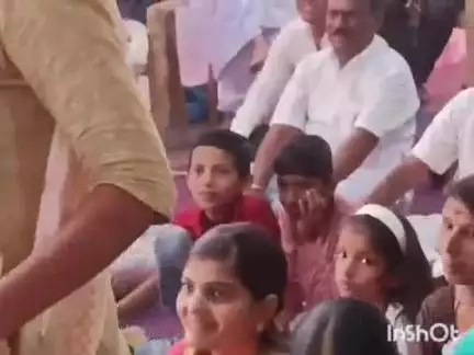 ಹುಮ್ನಾಬಾದ್: ಮಕ್ಕಳಿಗೆ ಗುರು ಹಿರಿಯರನ್ನು ಗೌರವಿಸುವ ಉತ್ತಮ ಸಂಸ್ಕಾರ ನೀಡಿ :ಪಟ್ಟಣದಲ್ಲಿ ದೆಹಲಿಯ ಪಂಡಿತ್ ದೀಪಕ್ ಆಚಾರ್ಯ