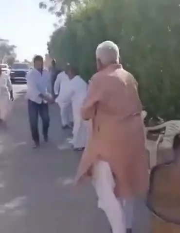 बाड़मेर: शिव विधायक रविंद्र सिंह भाटी और पूर्व विधायक अमीन खान की मुलाकात से बाड़मेर में राजनीतिक हलचल बढ़ी