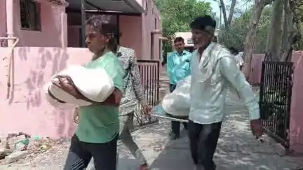 कोल: नादा पुल के निकट 2 बाइकों की भिड़ंत में चाचा-भतीजी की हुई मौत, पुलिस ने शवों का कराया पोस्टमार्टम