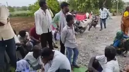 उमरी: भायेगाव येथील हाणमंते कुटुंबियांची प्रहार दिव्यांग संघटना व जनशक्ती पार्टीच्या पदाधिकाऱ्यांनी घेतली सांत्वनपर भेट
