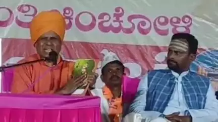 ಕಲಬುರಗಿ: ರೇಣುಕಾಚಾರ್ಯರ ಬಸವಣ್ಣನ ಜಯಂತಿ ಒಟ್ಟಿಗೆ ಆಚರಣೆ ಮಾಡಬಾರದು ಚಿಂಚೋಳಿಯಲ್ಲಿ ಶಿವಾನಂದ ಸ್ವಾಮೀಜಿ