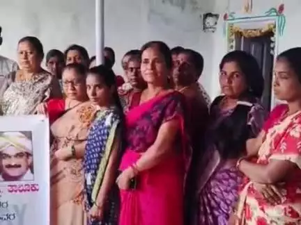 ಚಿಟಗುಪ್ಪ: ತಂಬಾಕು ಉತ್ಪನ್ನ ಸೇವನೆಯಿಂದ ವ್ಯಕ್ತಿ ಮಾತ್ರ ಅಲ್ಲ ಇಡೀ ಪರಿವಾರ ಆರ್ಥಿಕ ಸಂಕಷ್ಟಕ್ಕೆ ಸಿಲುಕುತ್ತೆ: ಪಟ್ಟಣದಲ್ಲಿ ಶಸಾಪ ಜಿಲ್ಲಾ ಕಾರ್ಯದರ್ಶಿ