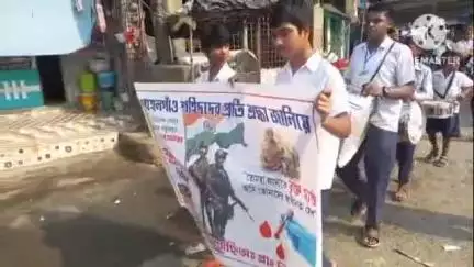 মথুরাপুর ১: পেহেলগাঁওয়ে নিহতদের শ্রদ্ধা জানিয়ে সিতাগাছি অবৈতনিক প্রাথমিক বিদ্যালয়ে রক্তদান শিবিরের আয়োজন স্বেচ্ছাসেবী সংগঠনের