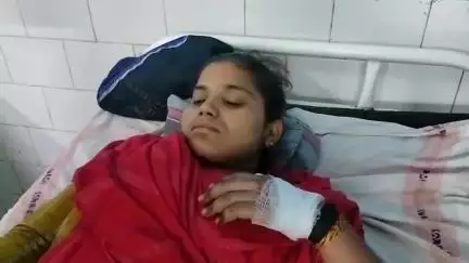 भिंड नगर: दबोहा मोड़ के समीप बोलेरो की टक्कर से बाइक सवार दो लोग हुए घायल, देहात थाना पुलिस से की शिकायत