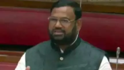 गडचिरोली: नक्षलग्रस्त भागात काम करणाऱ्या सर्व पात्र विजाभज आश्रमशाळा कर्मचाऱ्यांना एकस्तर पदोन्नतीचे मिळणार लाभ: आमदार अडबाले
