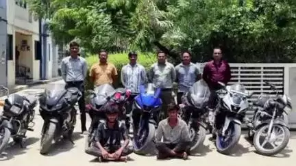 અમદાવાદ શહેર: શહેરની ઝોન-1 LCBએ નવરંગપુરામાંથી બાઇક ચોર ઝડપ્યા