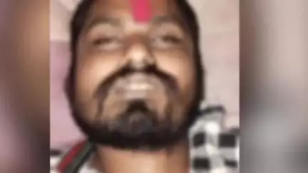 పత్తికొండ: తుగ్గలి మండలం జొన్నగిరి గ్రామంలో ఆర్థిక ఇబ్బందులతో వ్యక్తి ఉరివేసుకొని ఆత్మహత్య, కేసు నమోదు చేసిన పోలీసులు
