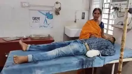 शेखपुरा: शेखपुरा बाईपास पर अनियंत्रित ट्रक ने बाइक सवार मामा-भांजे को रौंदा, गंभीर हालत में अस्पताल रेफर