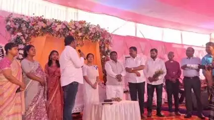 सिमडेगा: कोलेबिरा विधायक की पुत्री का खूंटीटोली आवास में दृढ़करण कार्यक्रम, मंत्री व विधायक समेत कई लोग शामिल