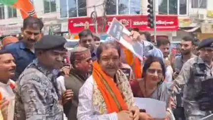 जगदीशपुर: भाजपा प्रदेश अध्यक्ष दिलीप जायसवाल पहुंचे भागलपुर, कार्यकर्ताओं ने किया भव्य स्वागत