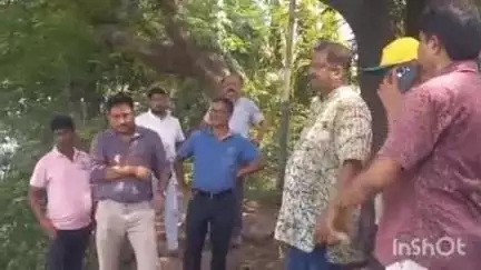 পুরুলিয়া ২: পুরুলিয়া সাহেব বাঁধ মাছ মরার ঘটনা তদন্তে পৌর প্রধান সহ মৎস্য দপ্তরের আধিকারিকরা #jansamasya