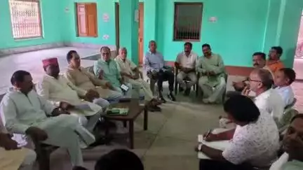 कोडरमा: कोडरमा में उत्तरी छोटा नागपुर क्षत्रिय महासंघ के केंद्रीय पदाधिकारियों की बैठक संपन्न