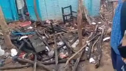 डिंडौरी: पिंडरूखी गांव में अज्ञात कारणों से मकान में आग, घर का सामान जलकर राख, पीड़ित ने प्रशासन से गुहार लगाई