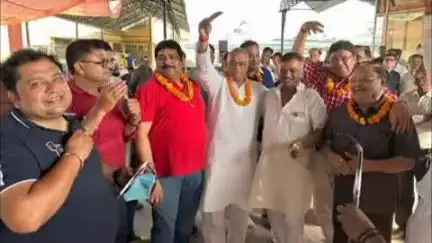 खुर्जा: सिटी स्टेशन रोड पर महाराजा अग्रसेन मंजीमल एजुकेशन सोसाइटी का चुनाव हुआ, जीते गए प्रत्याशियों का भव्य स्वागत किया गया