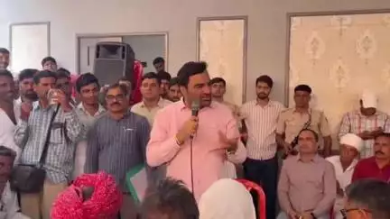 नागौर: धारा-163 के बावजूद नागौर में आयोजित सांसद हनुमान बेनीवाल की जनसुनवाई में उमड़ी भीड़, पुलिस ने जगह-जगह नाके लगाए