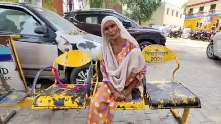 रूड़की: टोडा कल्याणपुर गांव में दो बेटों और बहुओं ने बुजुर्ग मां को मारपीट कर घर से निकाला, पुलिस से की गई शिकायत