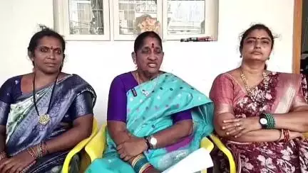 మహిళ లోకానికి భారతి జగన్ రెడ్డి క్షమాపణ చెప్పాలి... కాకినాడ రూరల్ మాజీ ఎమ్మెల్యే పిల్లి అనంతలక్ష్మి