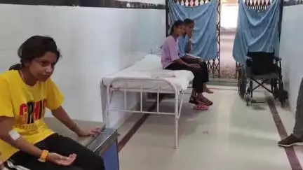 बेगुं: पारसोली थाना क्षेत्र के अनौपपूरा के पास अनियंत्रित होकर पलटी कार में दूल्हे सहित चालक की हुई मौत, 6 कार सवार घायल