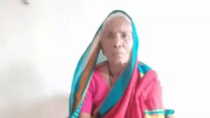 जालना: जमीनीसाठी 80 वर्षाच्या वृद्धेला घराबाहेर हकललं,
काँग्रेस महिला जिल्हाध्यक्ष नंदा पवार यांची प्रतिक्रिया...