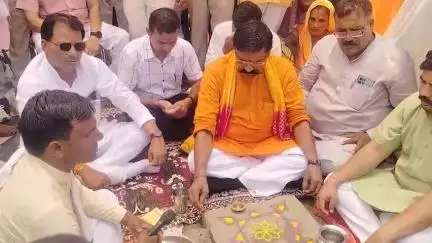 सहसवान: दहगवाँ ब्लॉक के गाँव ताहीरपुर जाहिदपुर में सदर विधायक ने कान्हा गौशाला का हवन पूजन के साथ किया भूमि पूजन