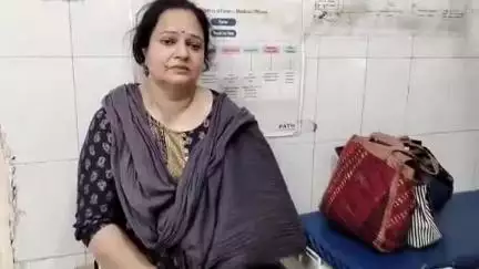 मुरादाबाद: मझोला थाना क्षेत्र में पड़ोसियों ने महिला के साथ जमकर मारपीट की, महिला घायल हुई