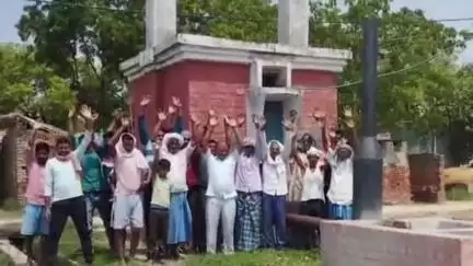 सकलडीहा: पगही गांव स्थित सार्वजनिक नलकूप पिछले 4 महीनों से खराब, सैकड़ो किसानों को धान की नर्सरी डालने में समस्या #jansamasya