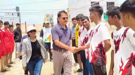 अलीराजपुर: एसपी राजेश व्यास की उपस्थिति में जिला खेल विभाग ने जिला स्तरीय टैलेंट सर्च का समापन किया