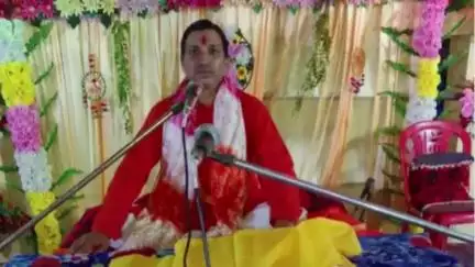 सुल्तानपुर: सुलतानपुर में श्रीमद् भागवत कथा का आयोजन, पंडित बोले- आत्मा की शुद्धि और परमात्मा से जुड़ने का साधन, भक्तों की लगी भीड़