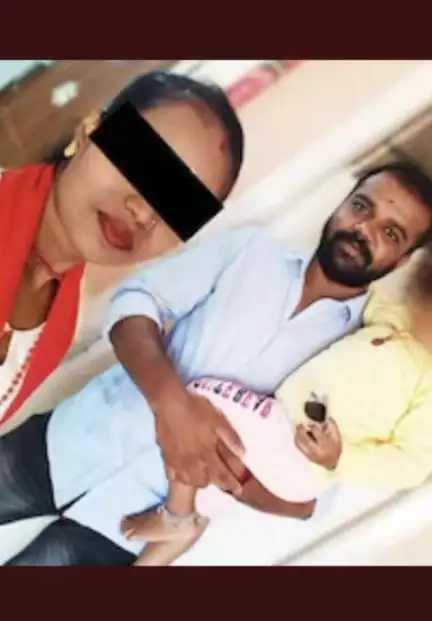 कर्नाटक के बेंगलुरु में गैर मर्द के साथ आपत्तिजनक स्थिति में देख पति ने की पत्नी की हत्या, कटा सिर लेकर पंहुचा थाने