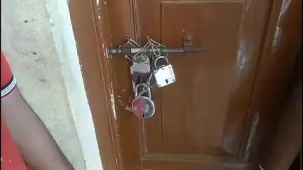 অমরপুর: অমরপুর কুরিয়ার কোম্পানি ভালমো তে কাজ করা ডেলিভারি বয়রা টাকা না পাওয়ায়, দরজায় তালা ঝুলিয়ে দিল #jansamasya