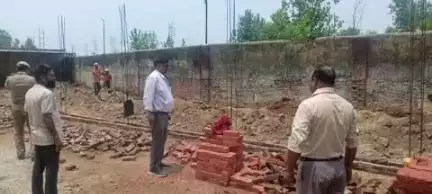 पीलीभीत: देवीपुर गौशाला का डीएम ने किया निरीक्षण, साफ-सफाई को लेकर जारी किए निर्देश